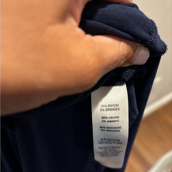 Chicos gently used maxi dress size 0( 4-6). - Picture 3 of 5